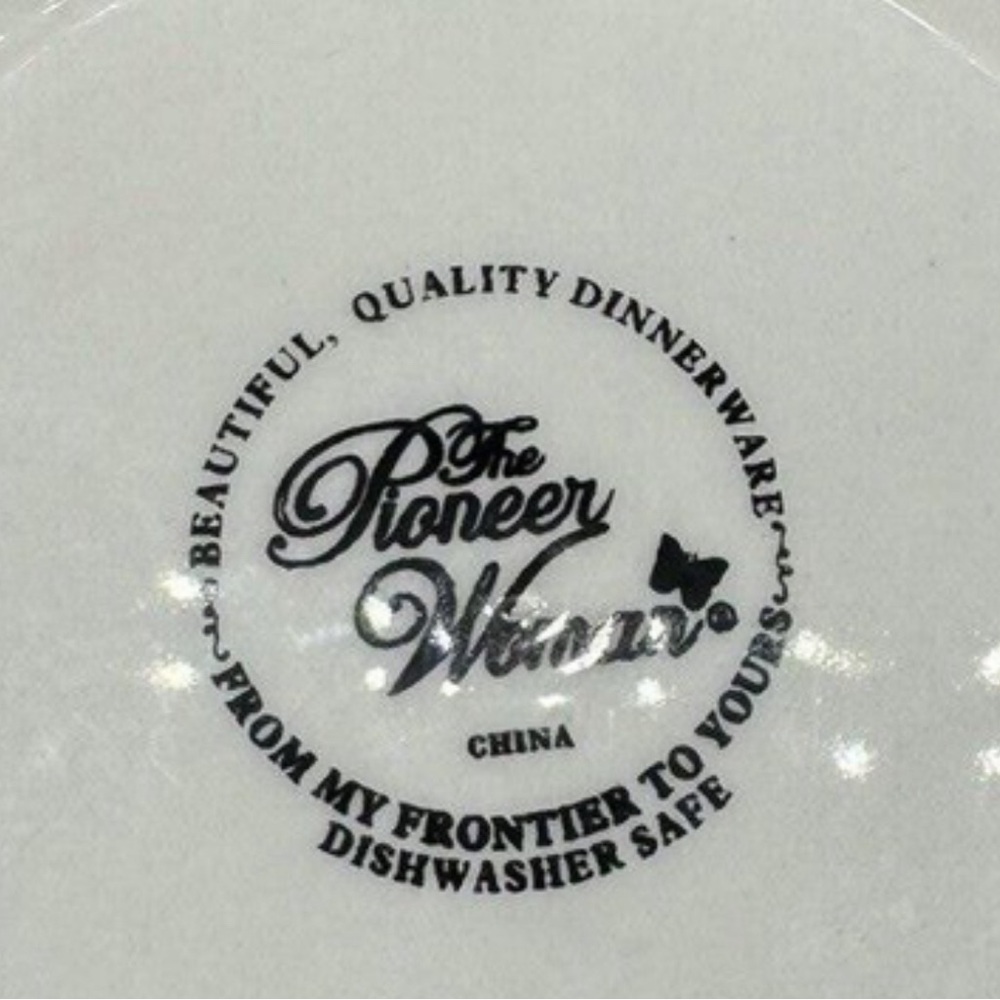 Pioneer Woman Measuring Set - Picture 8 of 8